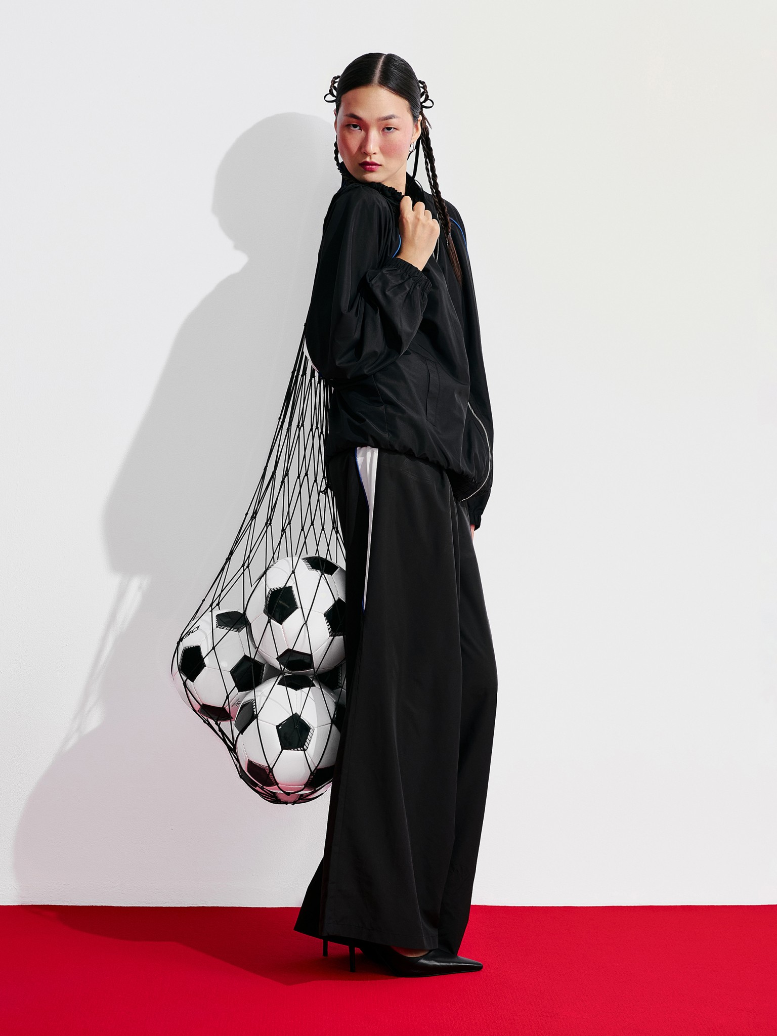 10200460039 Брюки жен. Rocky черный