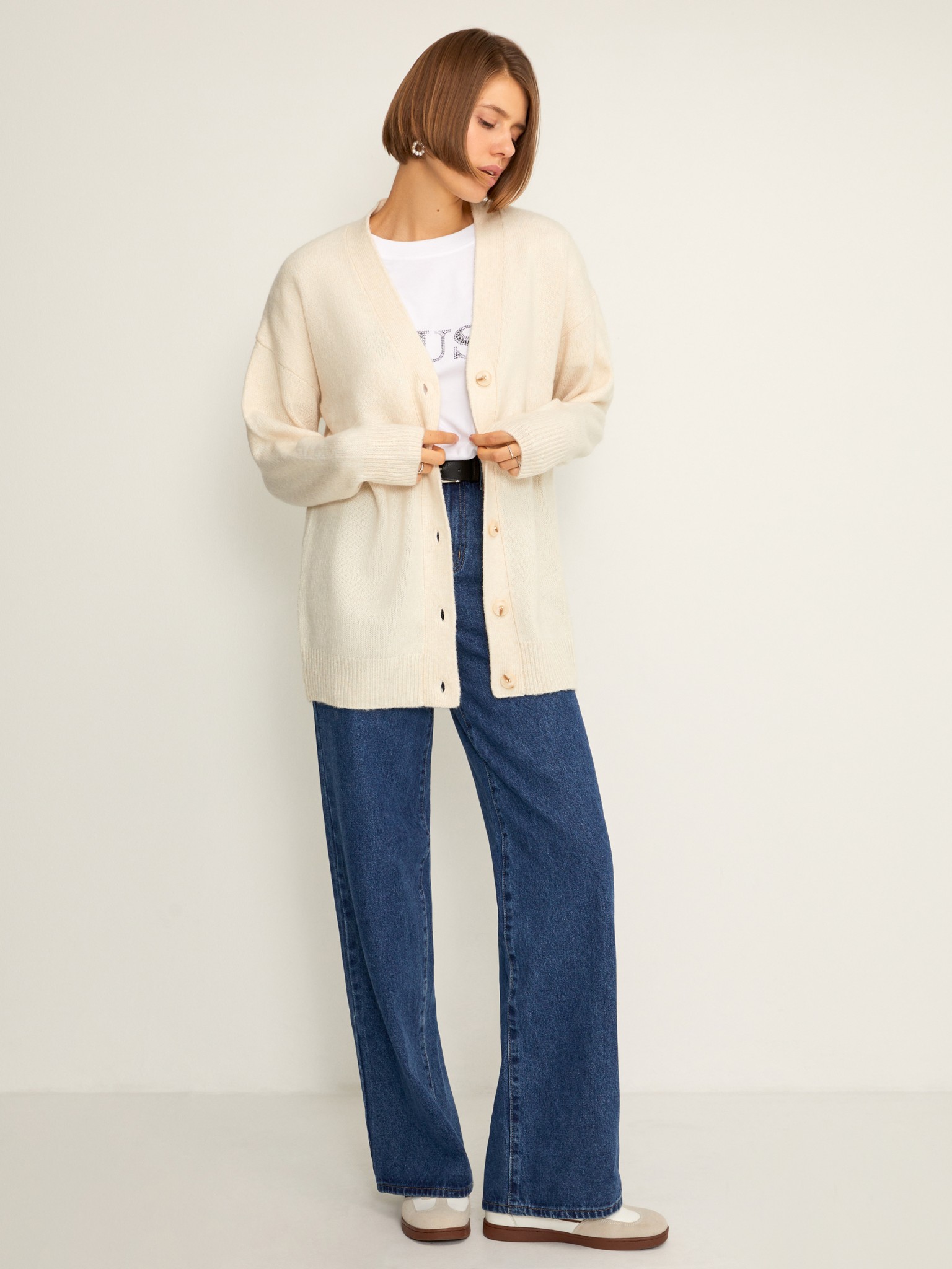 10200370024 Кардиган жен. Mantikora молочный