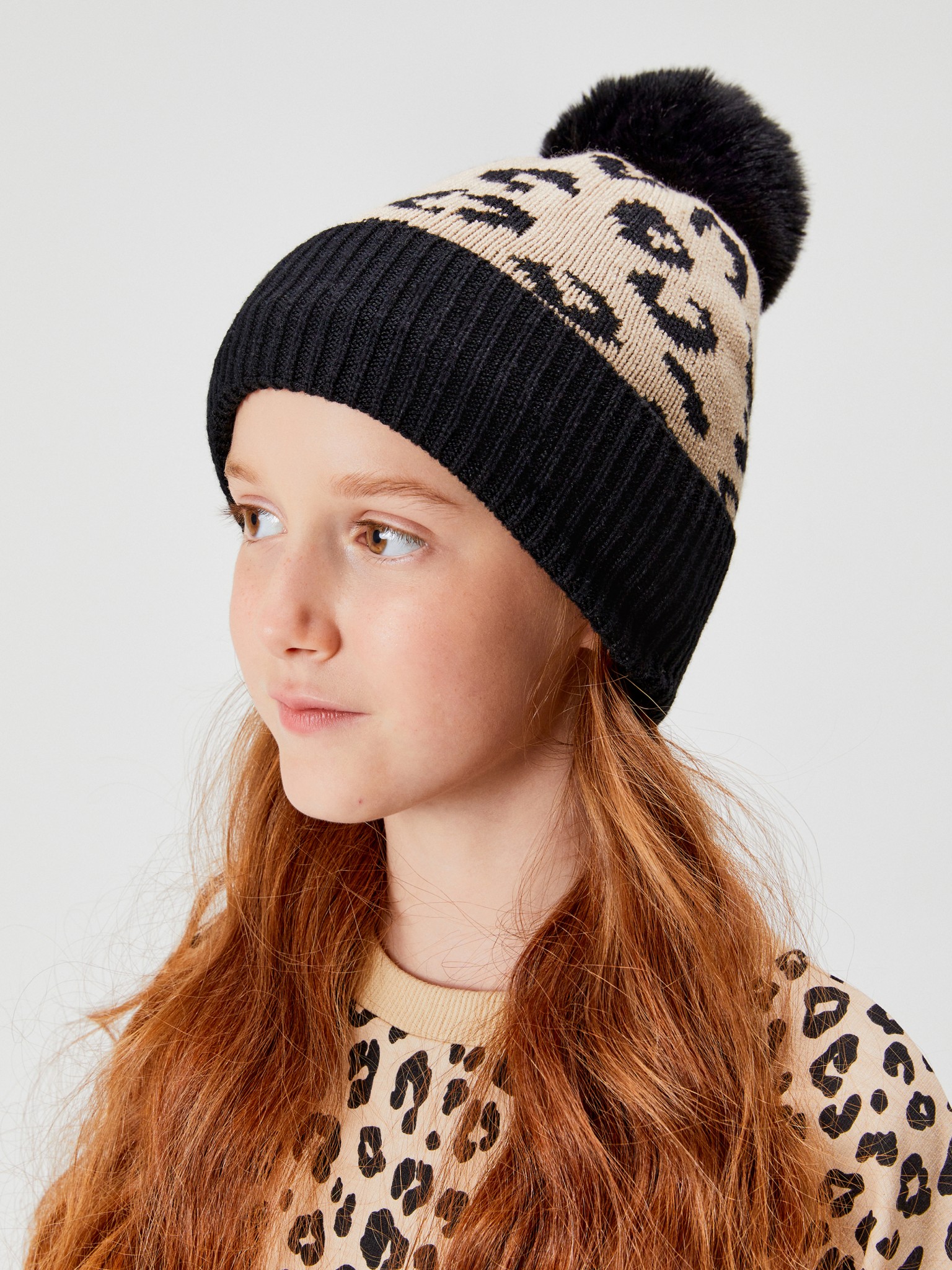 20236400229 Шапка детская Mateo бежевый с черным