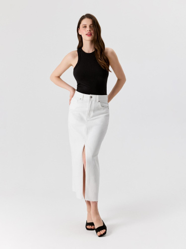 10200560030 Юбка джинсовая жен. Uberabas крем