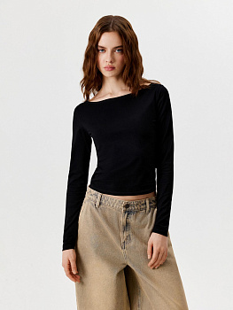 10200150070 Джемпер жен. Ausse черный